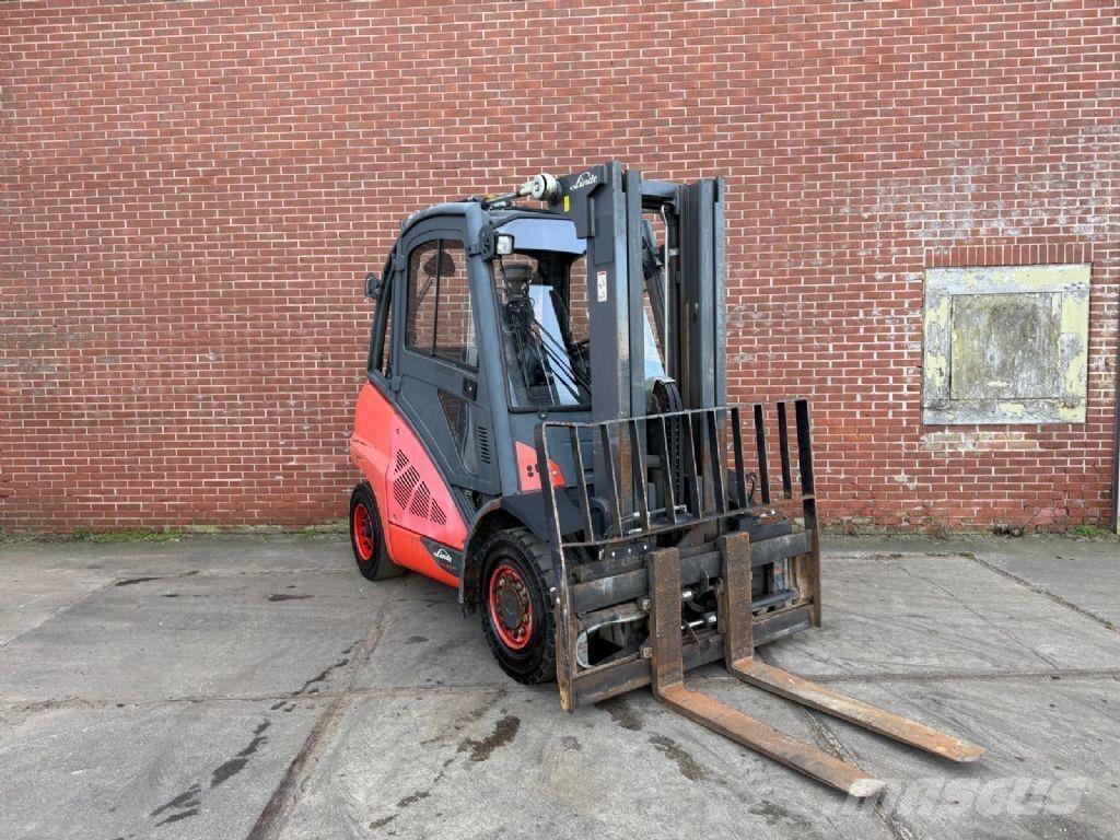 Linde H40D-02 Tehnika ar dīzeļa dzinēju