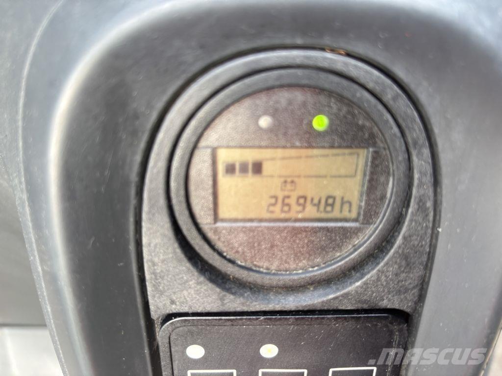 Linde T16L Zemie palešu pacēlāji