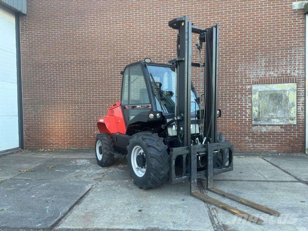 Manitou M30-4 Apvidus autokrāvējs