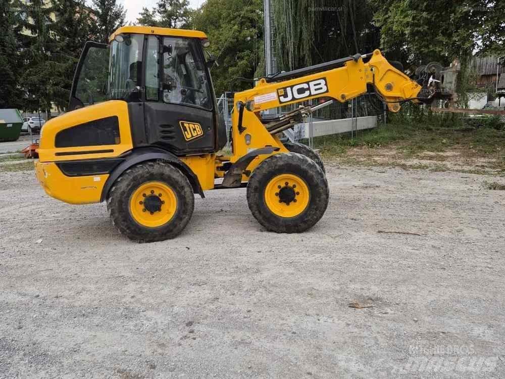 JCB TM220 T4 C Autokrāvēji - citi