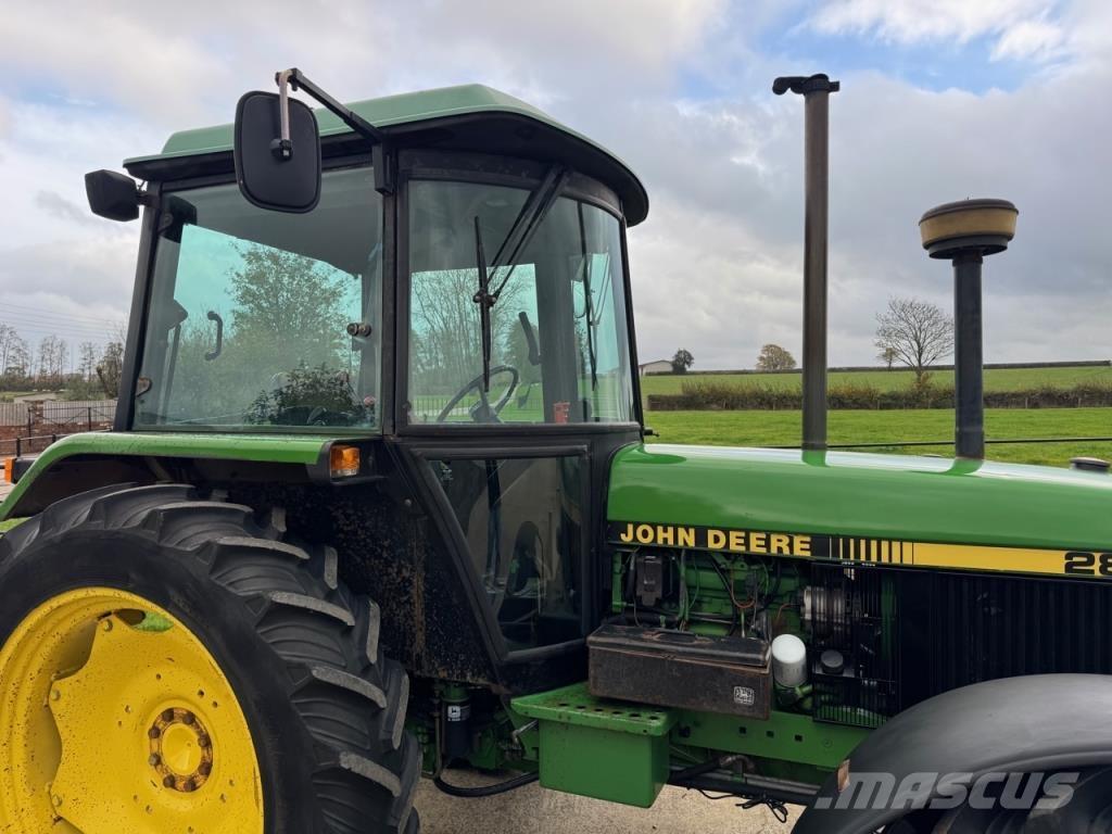 John Deere 2850 Traktori