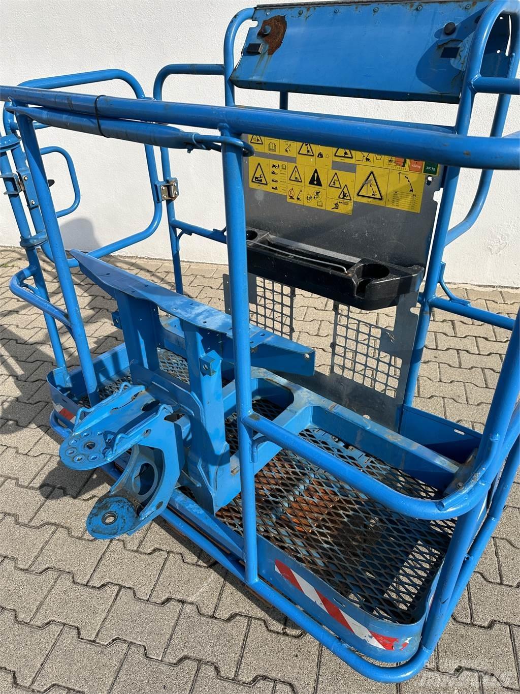 Genie S85 XC Būvniecība- Citi