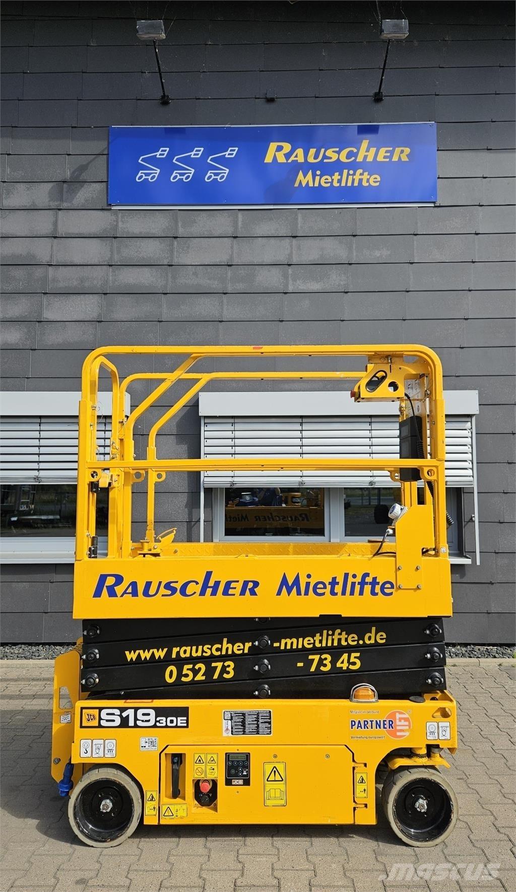 JCB S1930E Pacēlājplatformas - piekabes