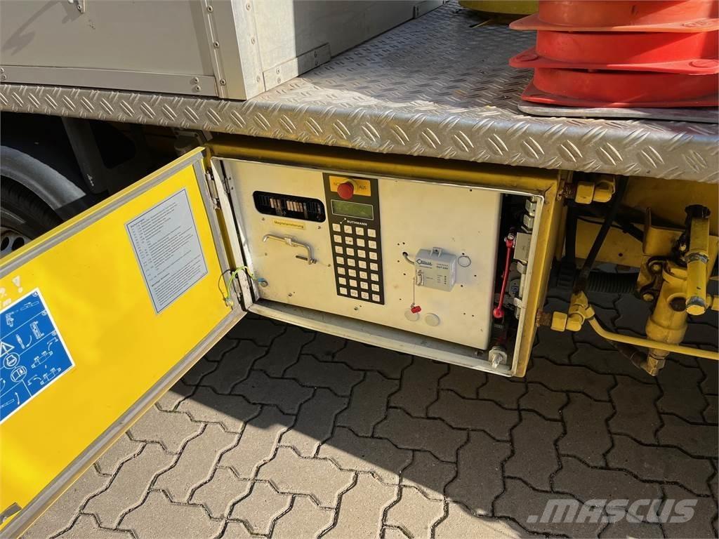 Ruthmann TB 220 Pacēlāji uz automašīnas bāzes