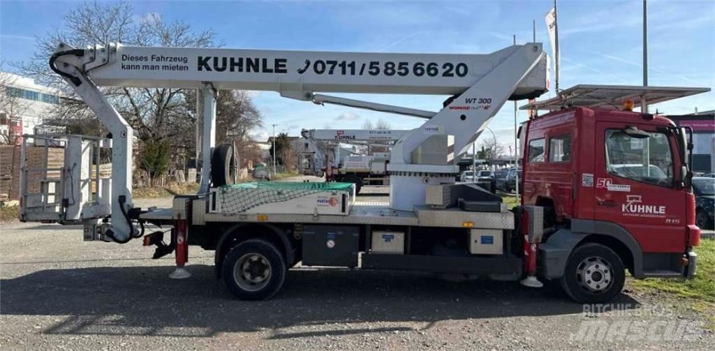 Wumag WT 300 Pacēlāji uz automašīnas bāzes