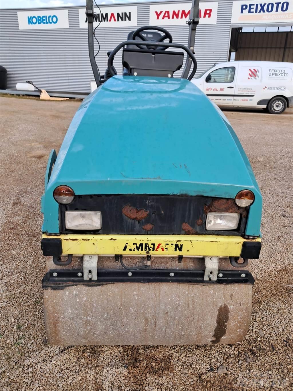 Ammann ARX23 Divvalču grunts veltņi