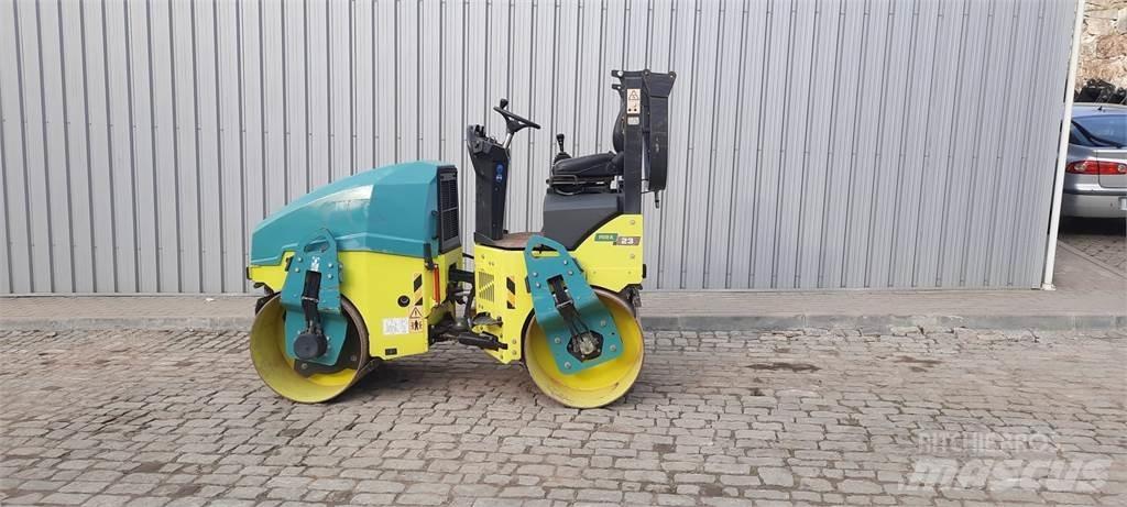 Ammann ARX23 Divvalču grunts veltņi