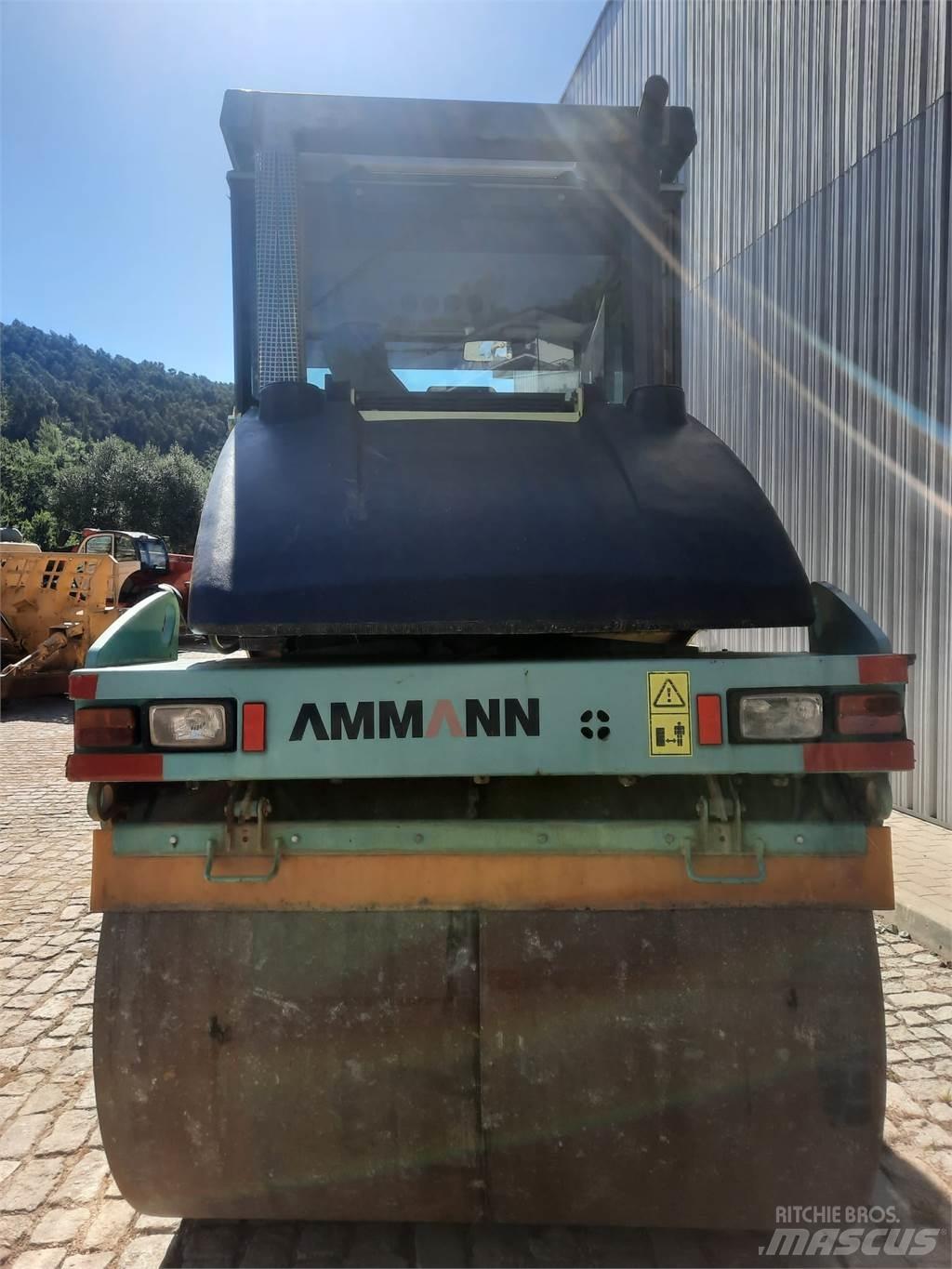 Ammann AV70-2 Divvalču grunts veltņi