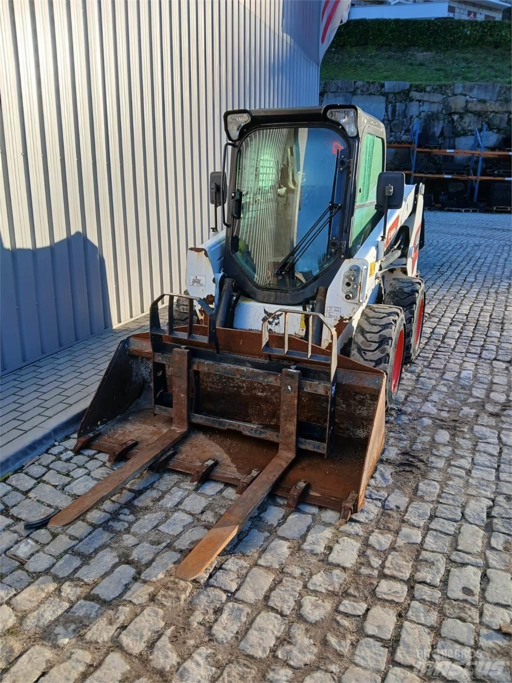 Bobcat S510 Iekrāvēji uz riteņiem