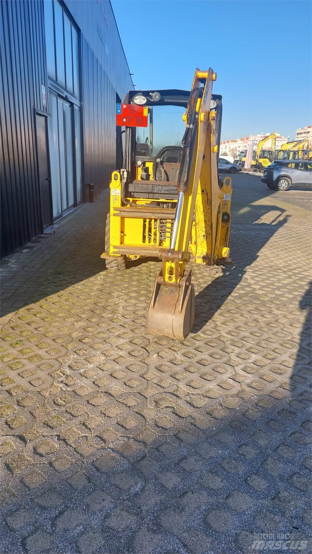 JCB 1CX Ekskavatori-iekrāvēji
