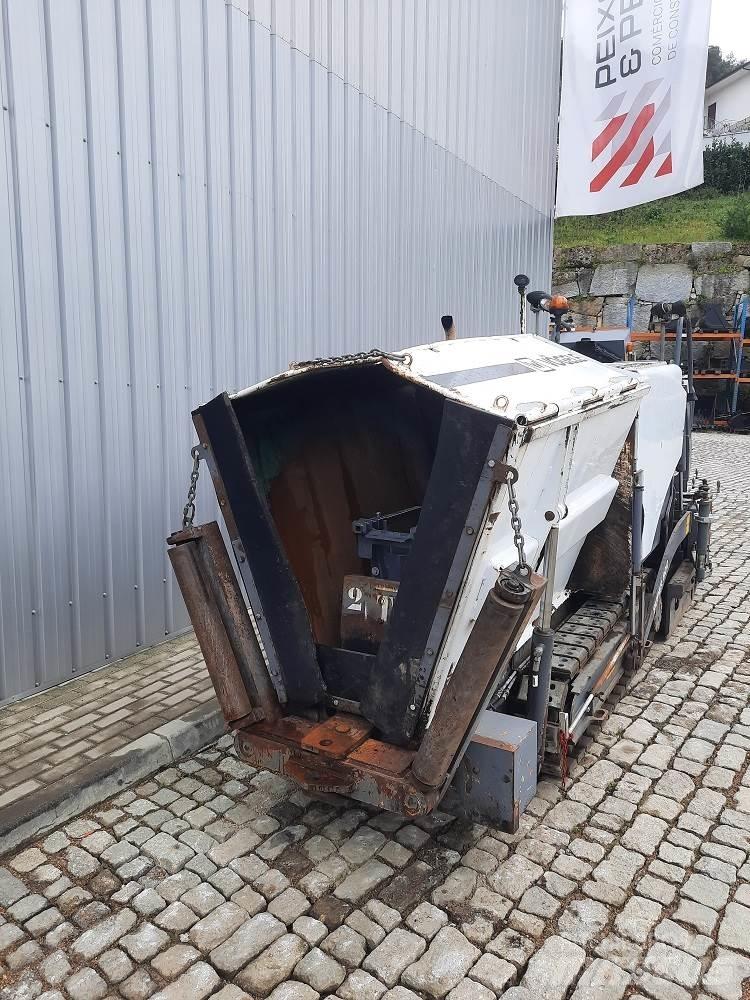 Vögele Super 800 Asfalta klājēji