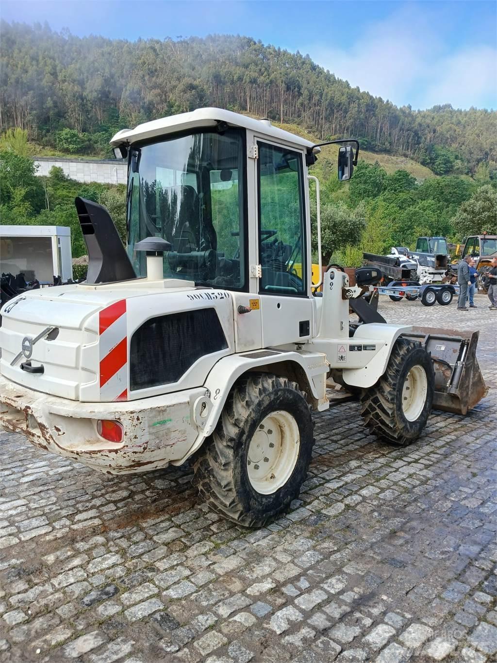 Volvo L30G Būvniecība- Citi