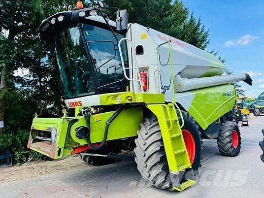 CLAAS Tucano 450 APS Ražas novākšanas kombaini