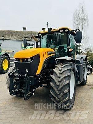 JCB FASTRAC 4220 Traktori