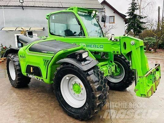 Merlo TF 42.7 156 Teleskopiskie manipulatori