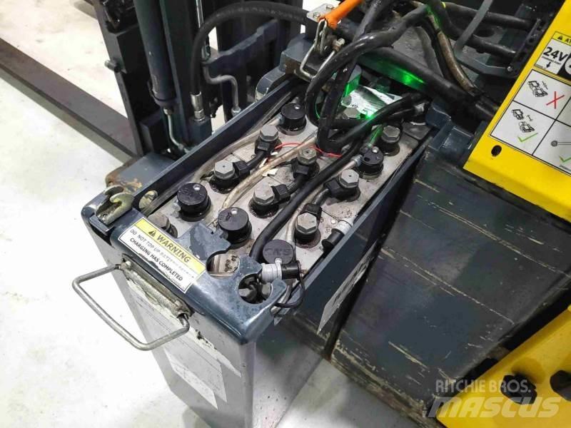 Combilift CS1500 Pašgājēji krautnētāji