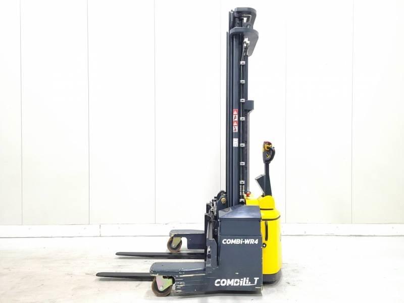 Combilift WR4 Četru virzienu krāvēji