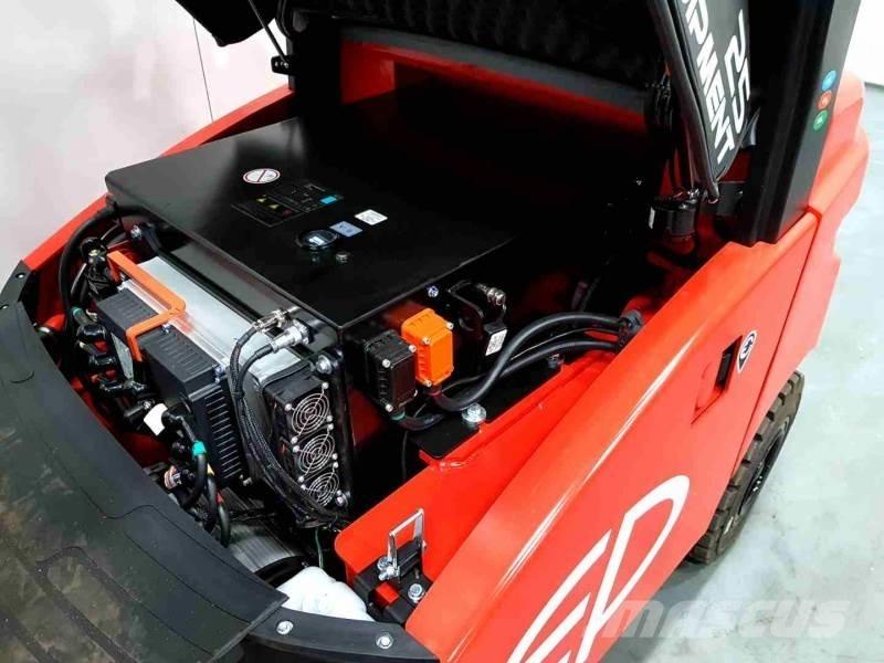 EP EFL253B 205 HC RENTAL Elektriskie iekrāvēji