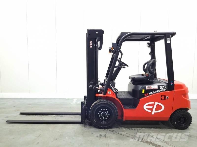 EP EFL253B 205 NC RENTAL Elektriskie iekrāvēji