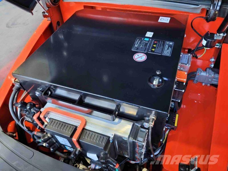 EP EFL303 205 HC Elektriskie iekrāvēji