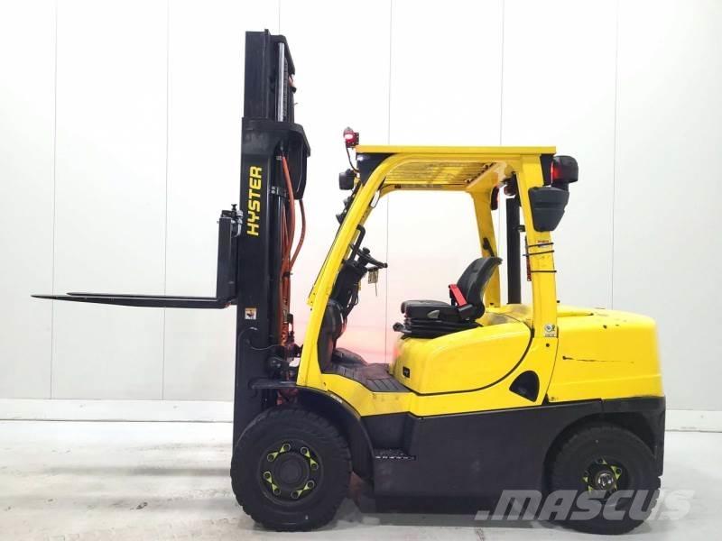 Hyster H4.0FT5 RENTAL Tehnika ar dīzeļa dzinēju