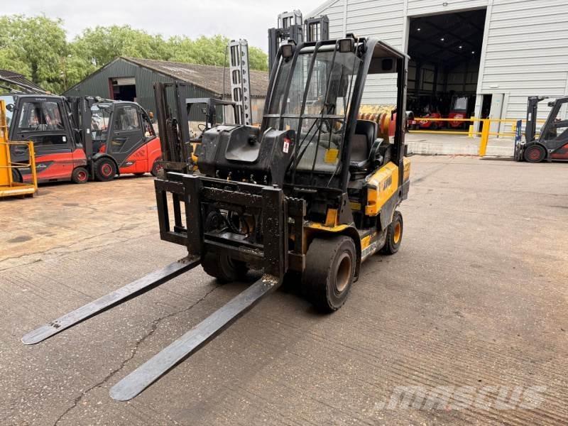 JCB TLT30G Teleskopiskie manipulatori