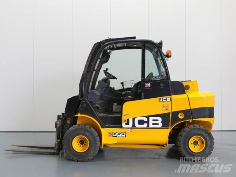 JCB TLT35D 4X4 Teleskopiskie manipulatori