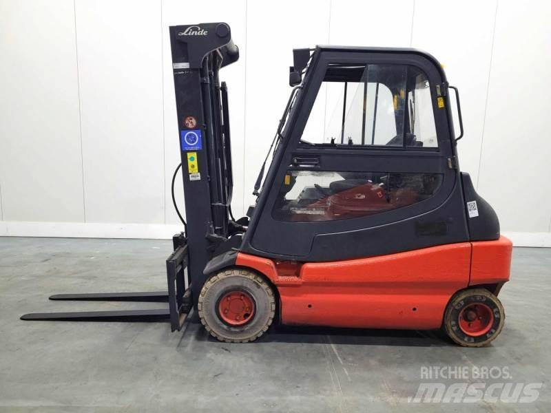 Linde E30-03 336 Elektriskie iekrāvēji