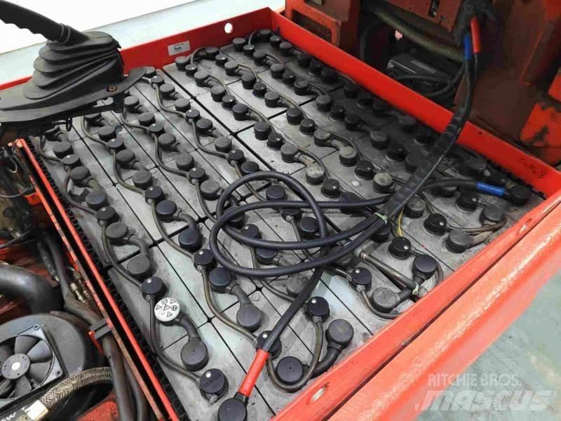 Linde E30-03 336 Elektriskie iekrāvēji