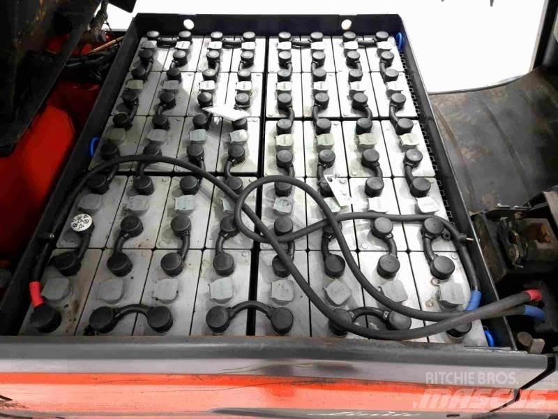 Linde E30L-01 Elektriskie iekrāvēji