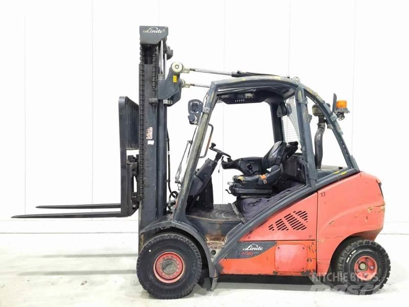 Linde H30D-02 Tehnika ar dīzeļa dzinēju