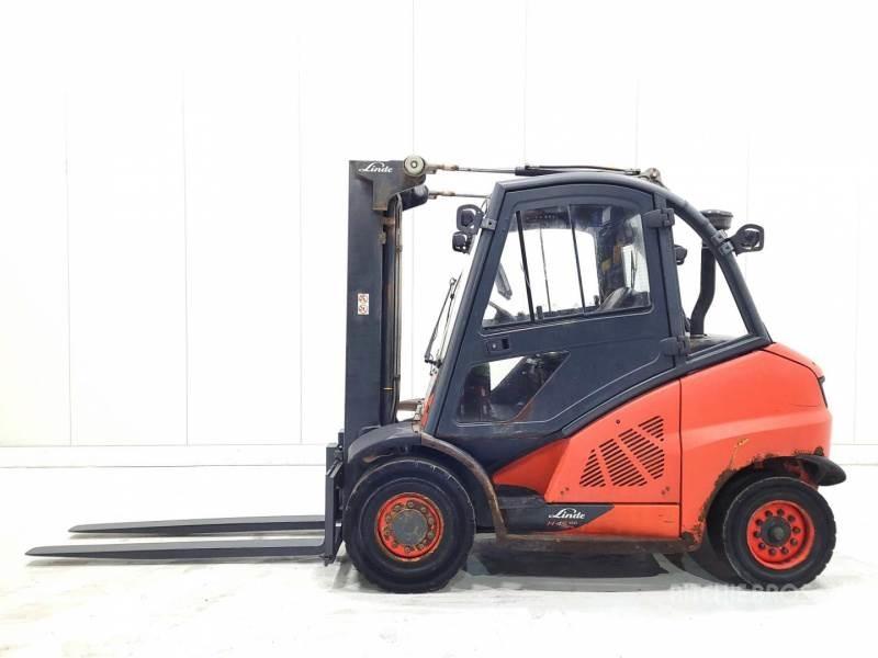 Linde H45D-02 Tehnika ar dīzeļa dzinēju