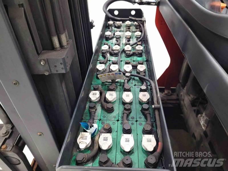 Linde R14-01 Lielaugstuma pārvadātājs