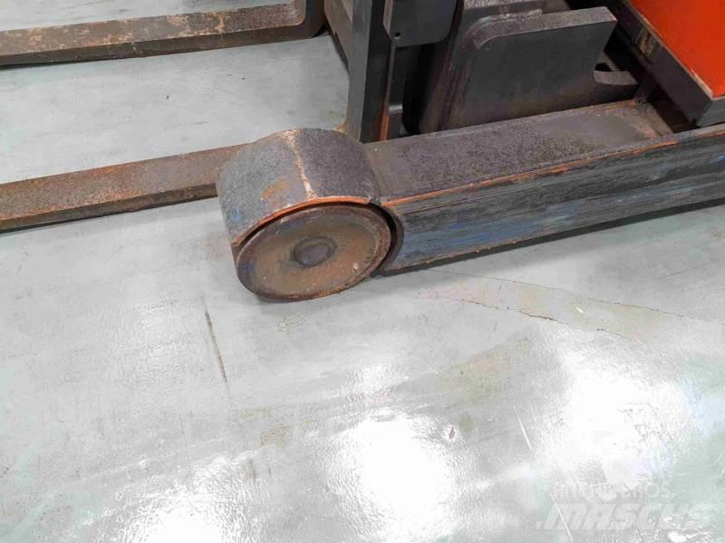Linde R16HD-01 1120 Lielaugstuma pārvadātājs