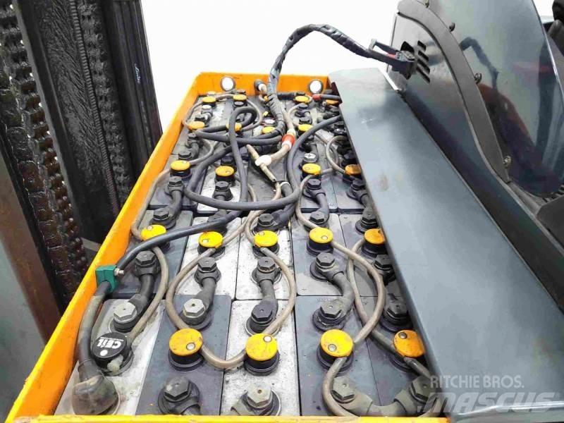 Linde R16N-12 Lielaugstuma pārvadātājs