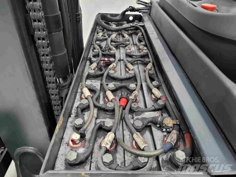 Linde R20-01 Lielaugstuma pārvadātājs