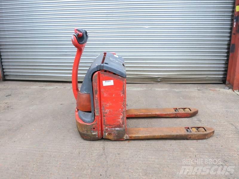 Linde T16 360 Rati palešu pārvadāšanai