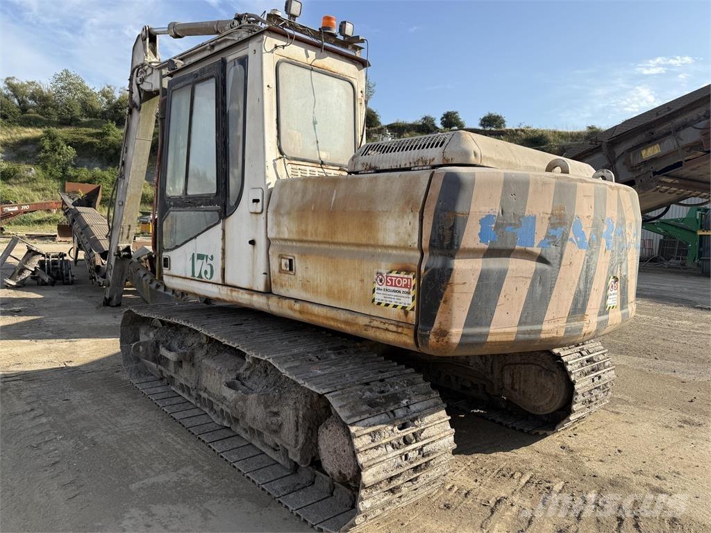 CAT 318B Kāpurķēžu ekskavatori