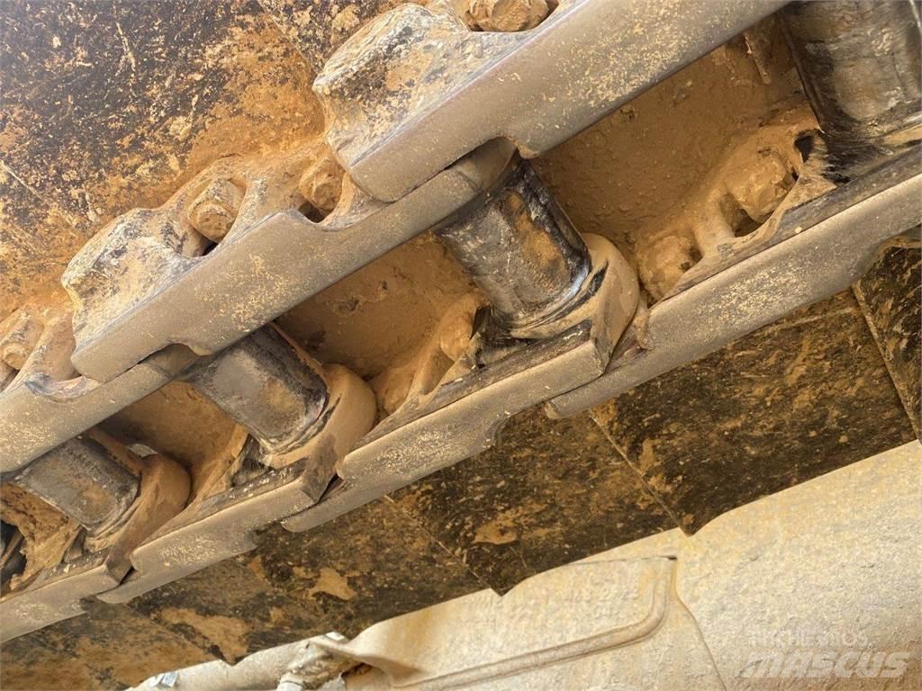 CAT D6T LGP VPAT Kāpurķēžu buldozeri