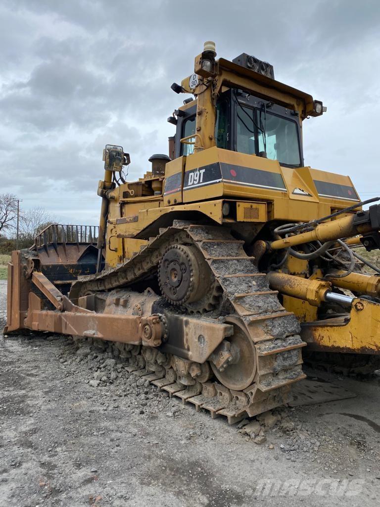 CAT D9T Kāpurķēžu buldozeri
