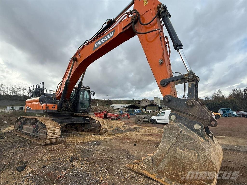 Doosan DX490LC-7K Kāpurķēžu ekskavatori
