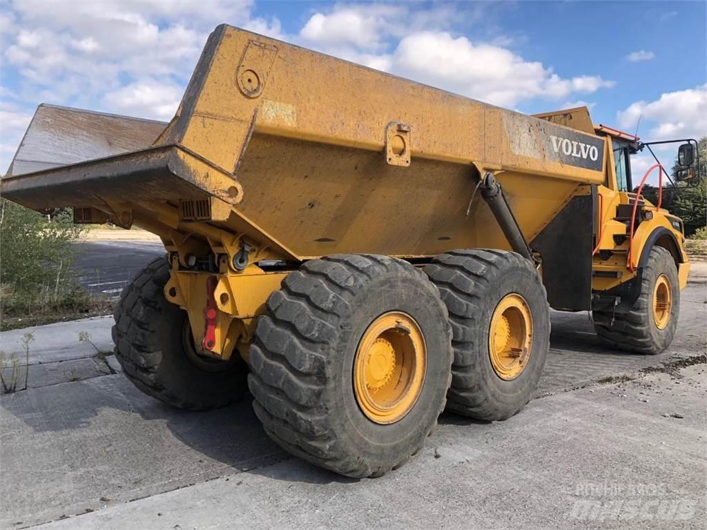 Volvo A30G Artikulētie pašizgāzēji