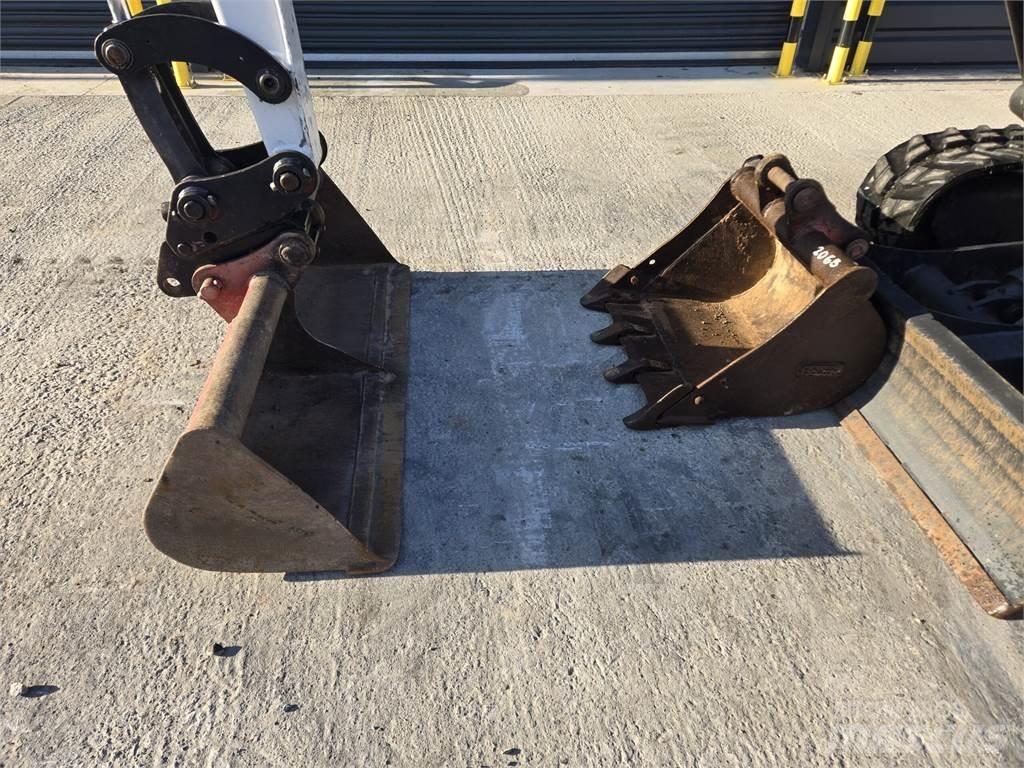 Bobcat E26 Mini ekskavatori < 7 t