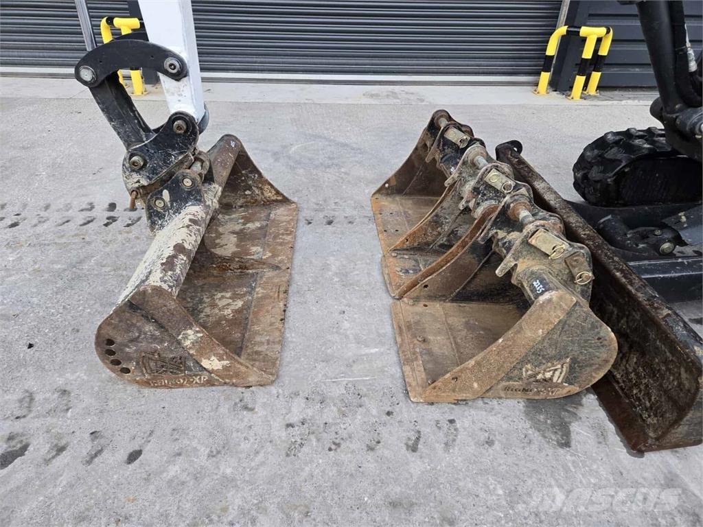 Bobcat E27 Mini ekskavatori < 7 t