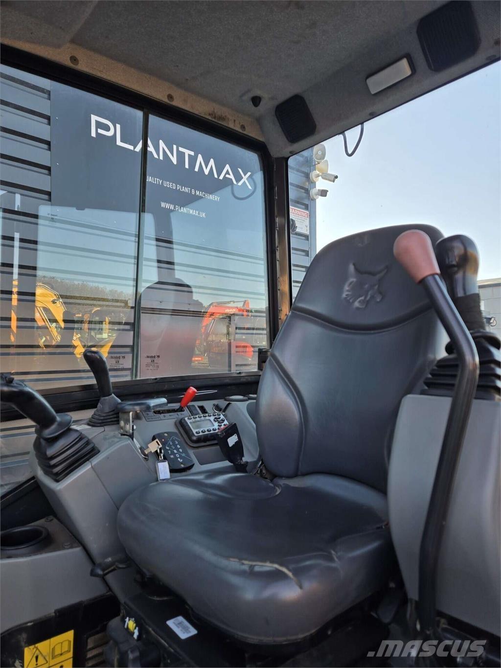 Bobcat E27 Mini ekskavatori < 7 t