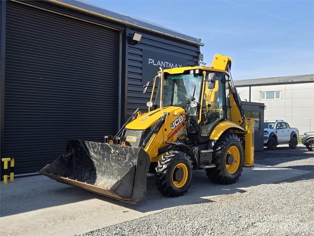 JCB 3CX Ekskavatori-iekrāvēji