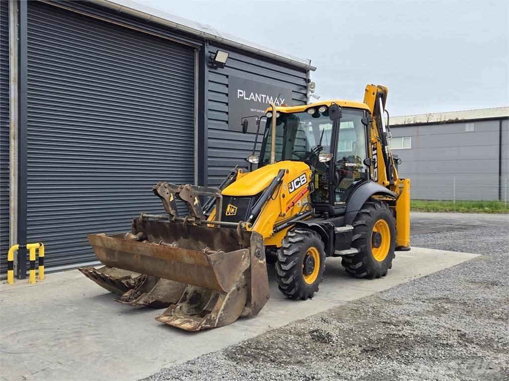JCB 3CX Ekskavatori-iekrāvēji