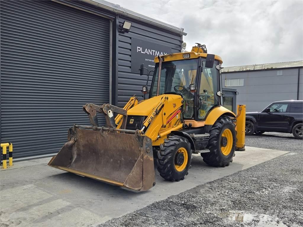 JCB 3CX Ekskavatori-iekrāvēji