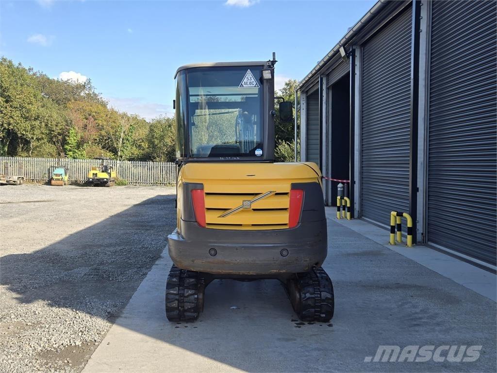 Volvo EC27C Mini ekskavatori < 7 t