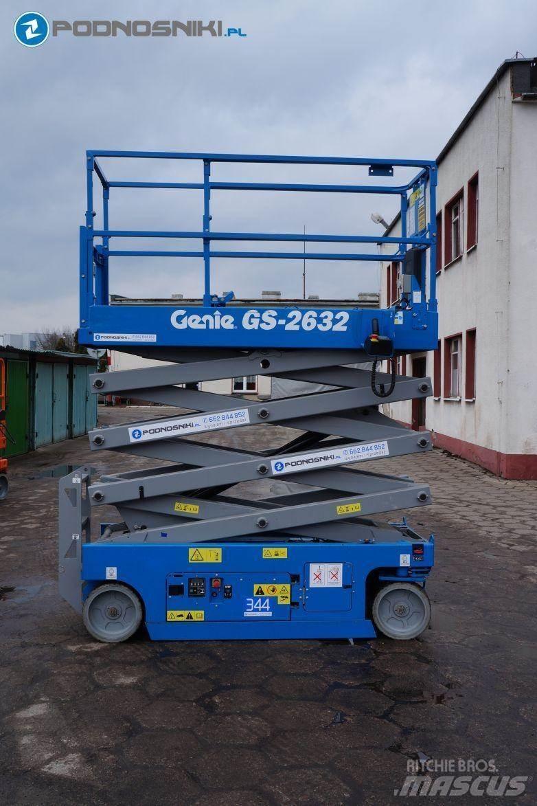 Genie 2632 Šķerveida pacēlāji